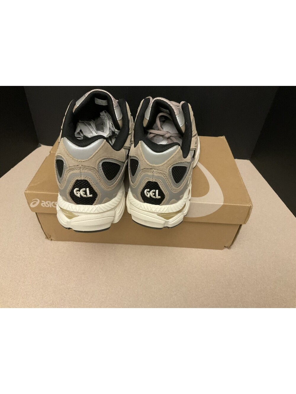 New! Mens Asics Gel NYC Black/Greige Athletic Shoes. Size 13. Awesome Shoes! - Picture 8 of 10